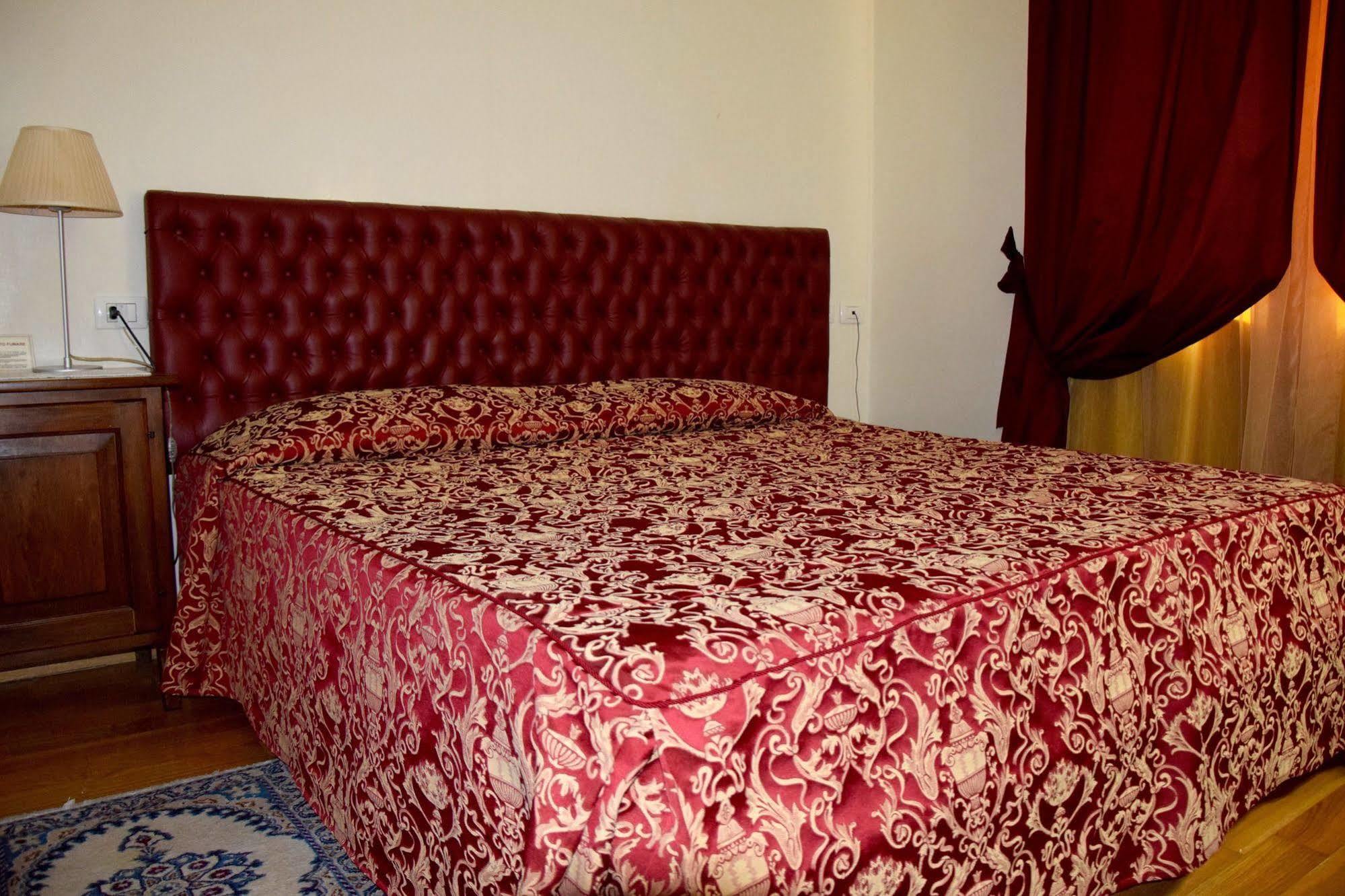 La Torre Hotel Moie Buitenkant foto